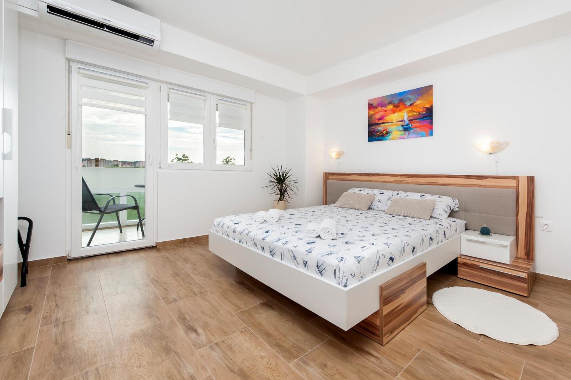 Arena Parkside Residence Пула Екстериор снимка