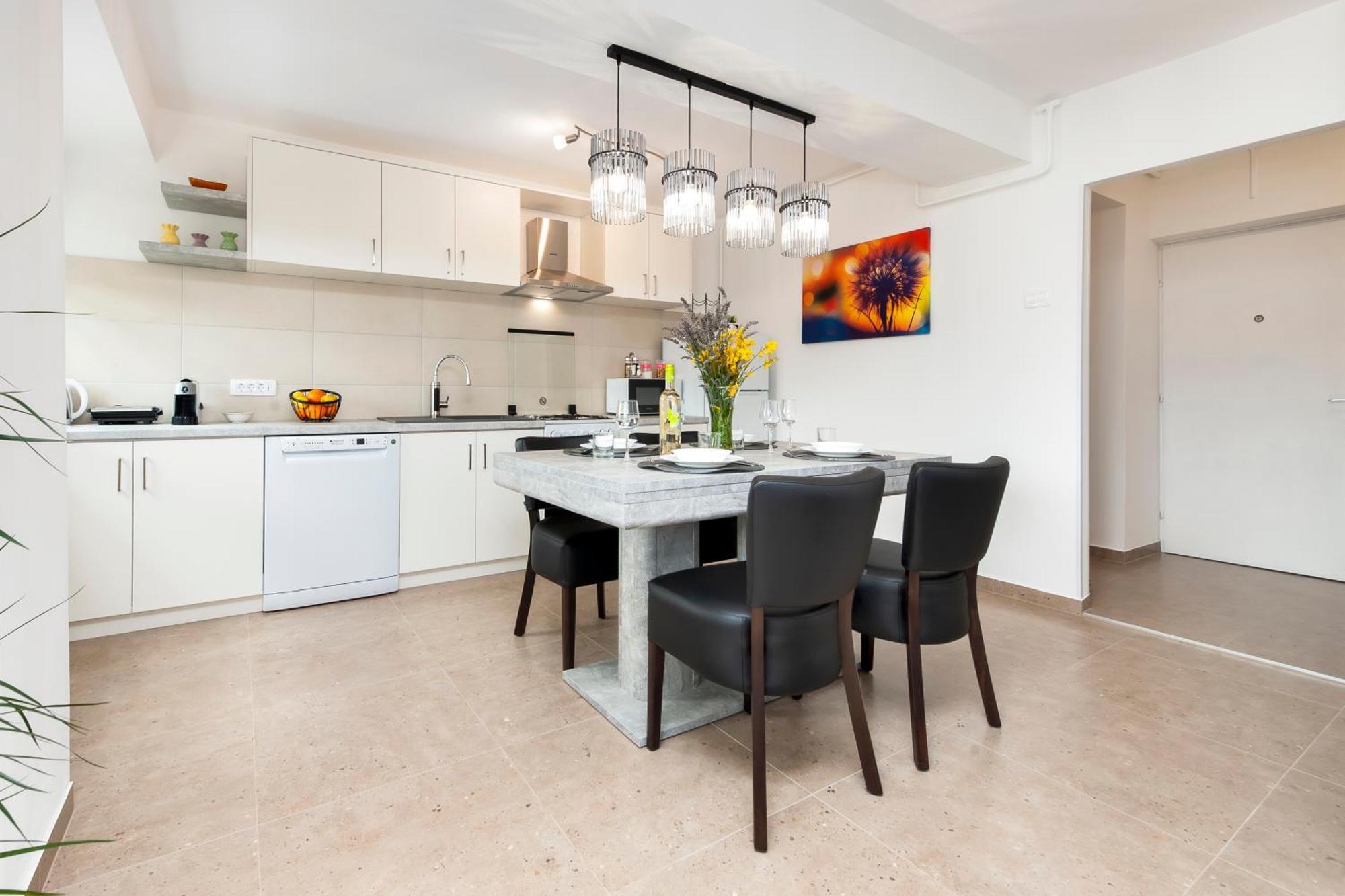 Arena Parkside Residence Пула Екстериор снимка